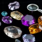 обложка для статьи про Как определить подлинность полудрагоценных камней